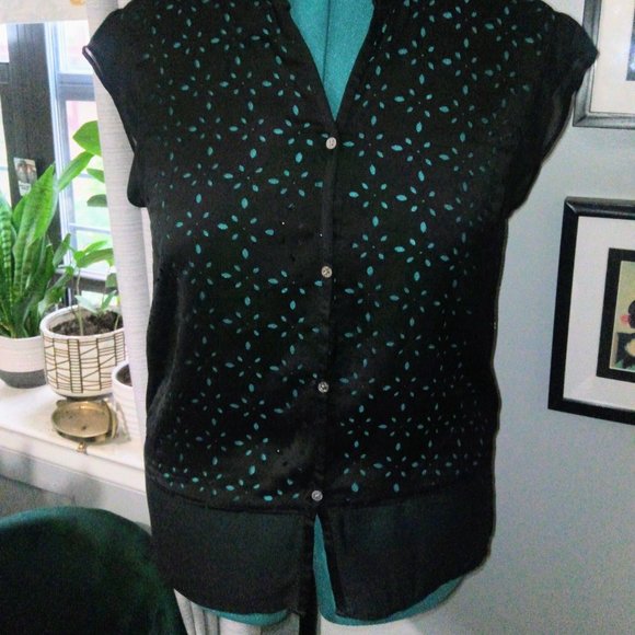 Vince Camuto Short-Sleeved Cutout Detail Blouse Sz S - Picture 14 of 15